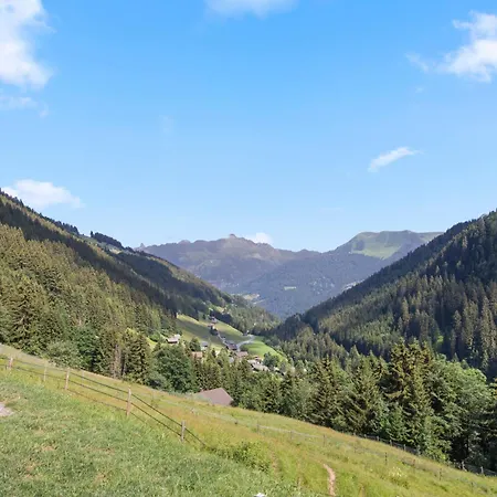 Un Petit Coin De Paradis Pour Les Fans D'animaux Apartman Troistorrents